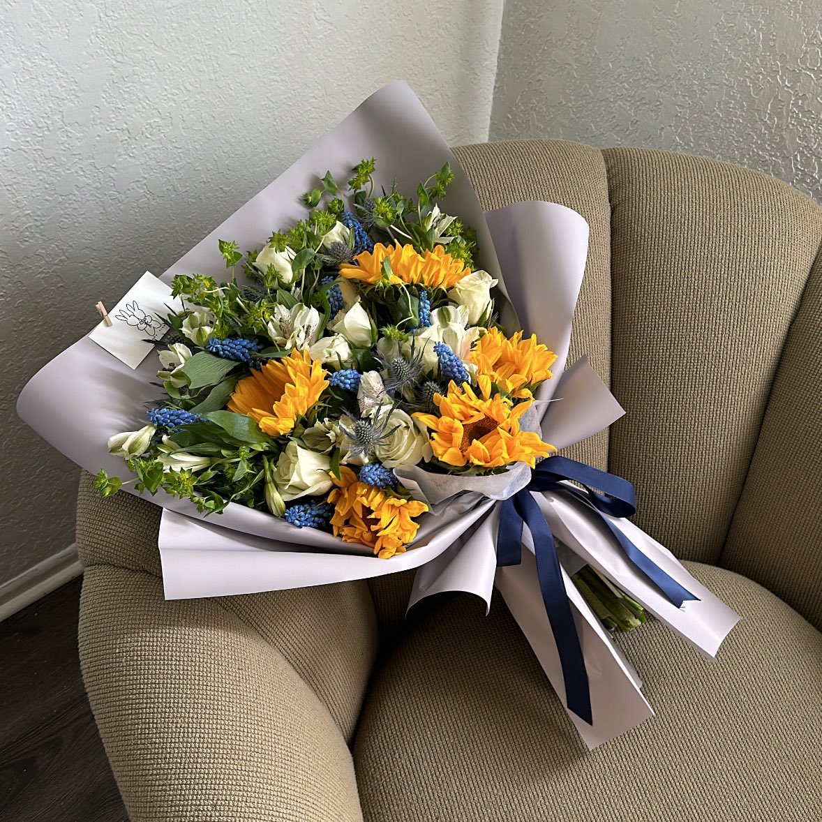 this color combination >>>