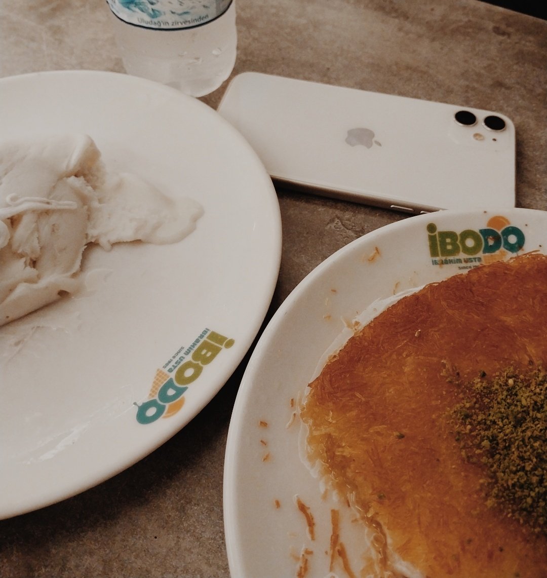 Bayılarak yediğim tek tatlı olabilirsin 🤍