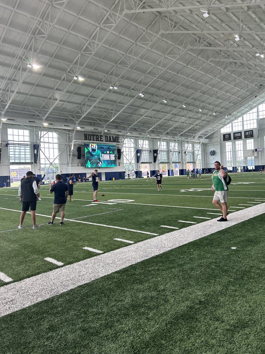 Thankful for the opportunity to be competing against the best of the best. Thank you <a href="/CoachJS50ND/">Jesse Schmitt</a> <a href="/CoachBiagi/">Coach Marty Biagi</a> for an incredible experience and words of wisdom. <a href="/CoachShanley/">Pat Shanley</a> #ND