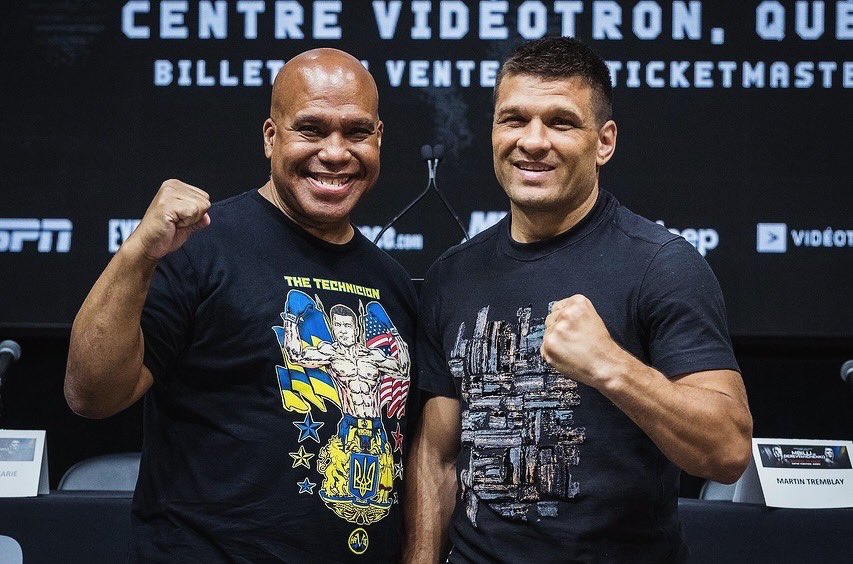 DRVNKSergiy's tweet image. I AM GOING FOR VICTORY...I have been boxing all my life, I have boxed against everyone possible...I am not afraid of anyone. On August 17 I will box with my soul and heart, and I know for sure it will not be boring.🥊👊🏽
#derevyanchenkoteam
#derevyanchenkombilli
#boxingmainevent