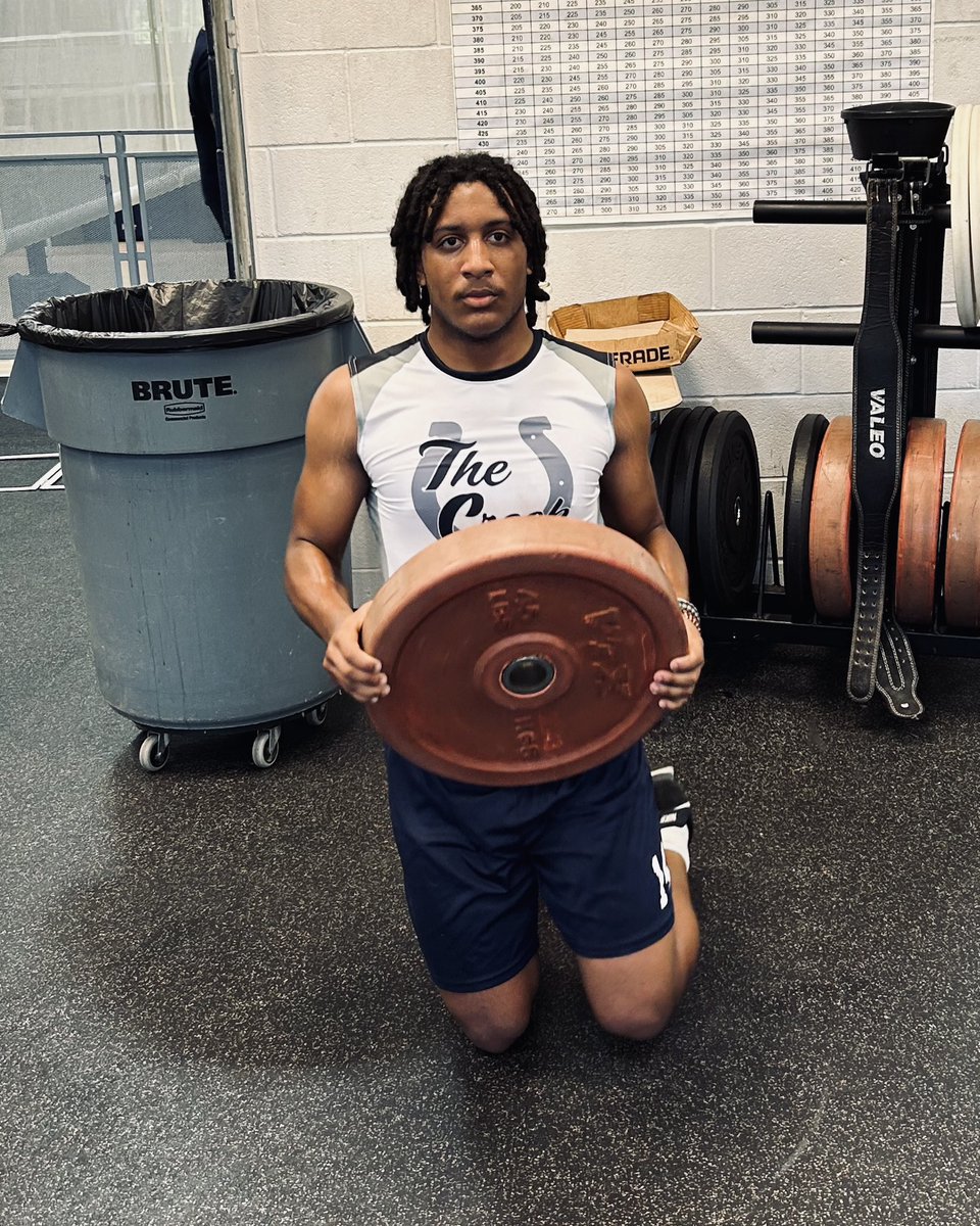 𝐓𝐡𝐞 𝐒𝐮𝐦𝐦𝐞𝐫 𝐆𝐫𝐢𝐧𝐝

#TheCreekPurpose | #TheCreekCulture