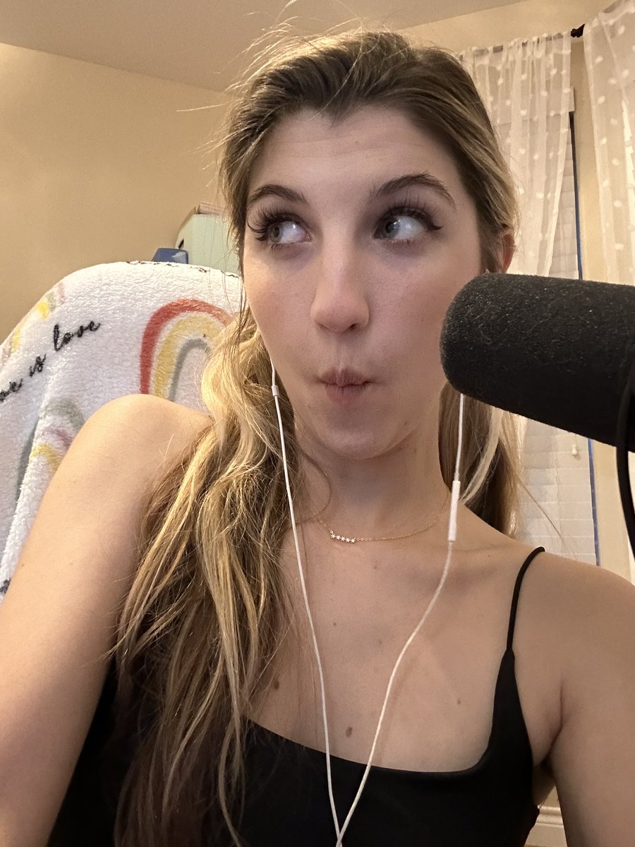 FrivolousFox 🦊 tweet media