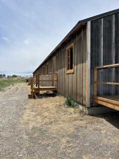 kellysteffen23's tweet photo. Participating in @HeartMountainWY Landmark is extremely powerful! Learning "in place" allows me to interact w/ the landscape of what happened here during Japanese American incarceration. And the sources of info provided are incredible.#NEHWhyHere @NEH_Education @heartmountain.org https://t.co/7lvxTPkJ63