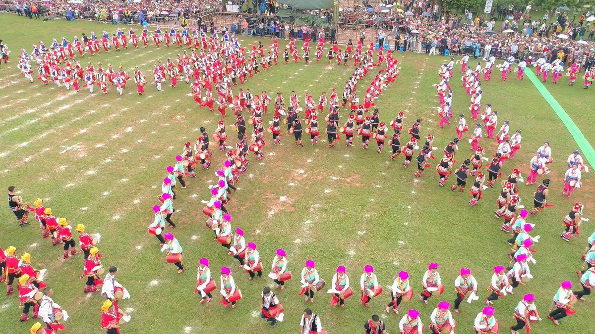 ZhengheHometown's tweet photo. #Jinning's "Yanglao Drum" is a provincial-level intangible cultural heritage in #Yunnan Province with a long history. At sowing time, young men will dance the lively "Yanglao Drum" to pray for a bountiful harvest of rice, that's the name "Yanglao Drum" originates from. https://t.co/lQFsYxYqO8