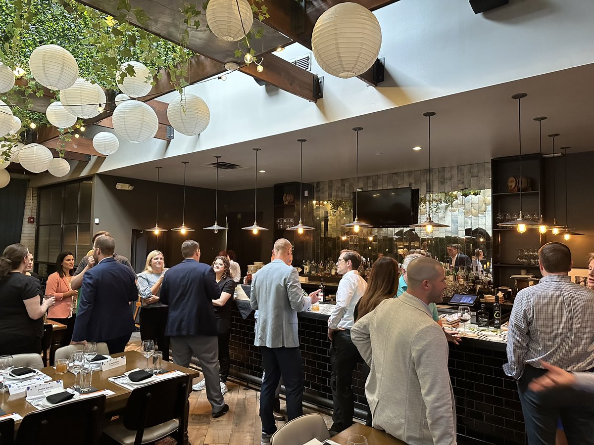 CooperVision's tweet image. From children with myopia to contact lenses designed for an evolving world to solutions for patients with presbyopia... thank you to all the ECPs who joined us this evening for dinner and a discussion about a lifetime of contact lens wear with CooperVision®. #OptometrysMeeting