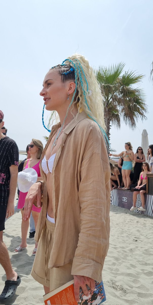Tu sei Unika❤️
Manca sempre meno al videoclip, non vedo l'ora 🥰

Nel frattempo...🥹
<a href="/Uraganonikita/">Nikita Pelizon</a>  #nikiters 

open.spotify.com/track/2Udf9kAV…