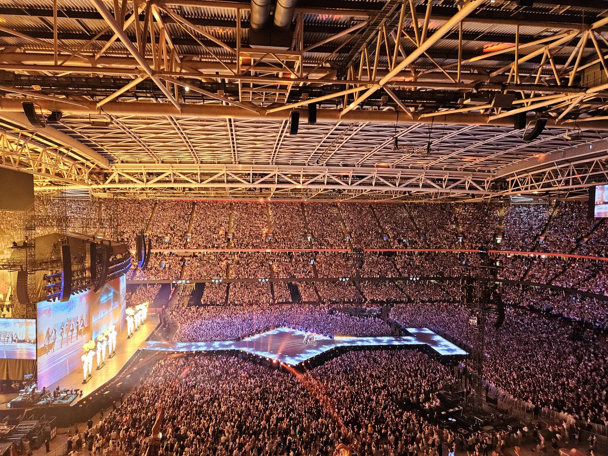 Shane Thomas tweet media