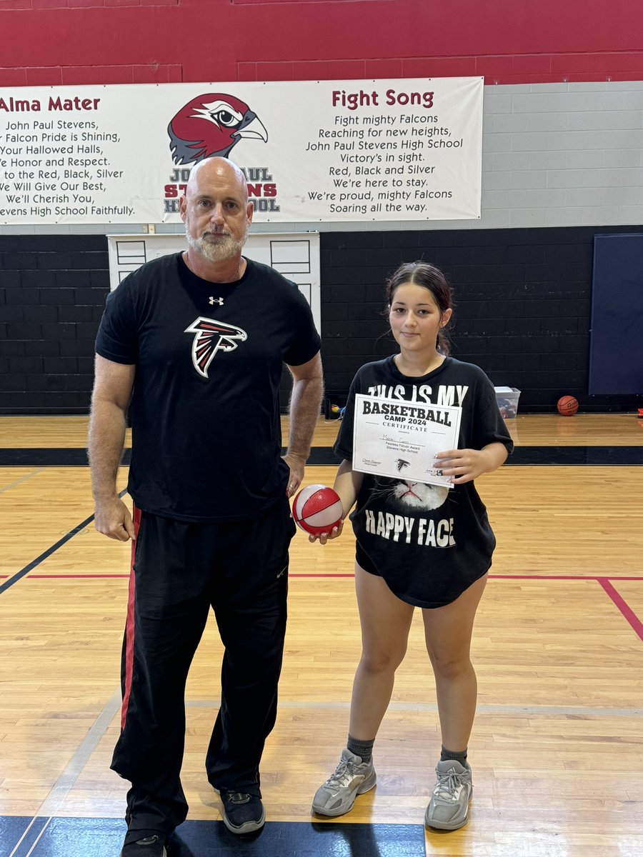 Lady Falcon Hoops tweet media