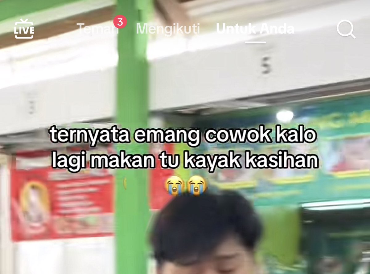 AREAJULID's tweet photo. Dis! dari tadi seliweran mulu, tapi kalo diliat liat iya juga yaa 😭 https://t.co/dq9gWAqyJ9