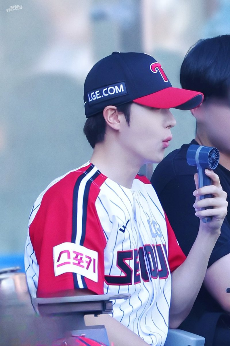 미미◡̈° tweet media