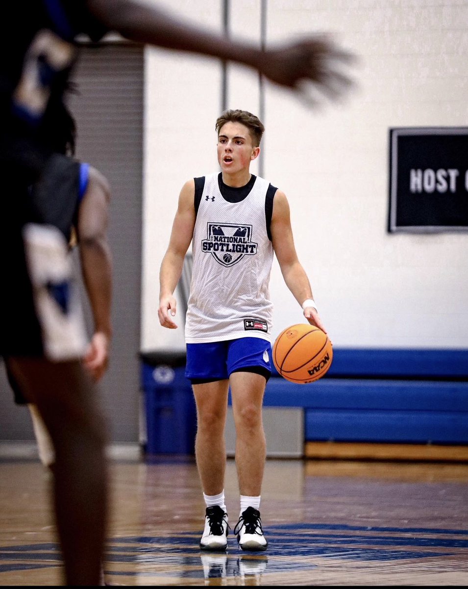 Exited to announce I will be Returning to IMG Academy for my Senior season‼️