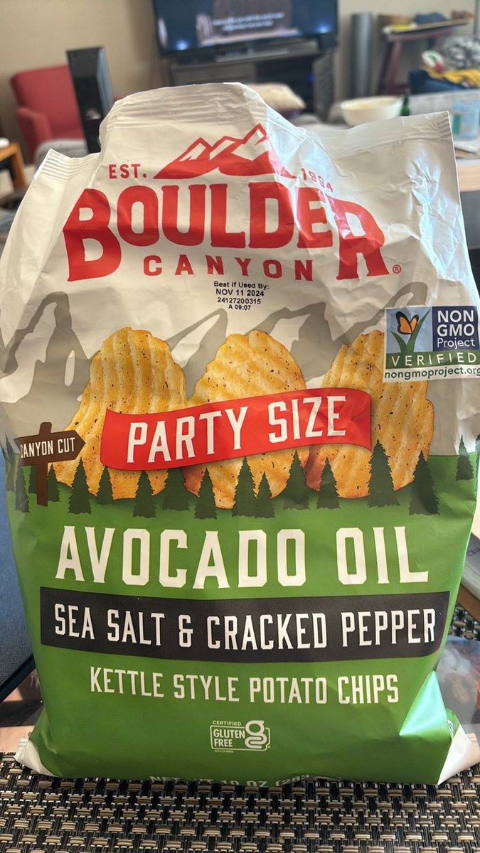 Hey <a href="/bouldercanyon/">Boulder Canyon</a>, What is this BS? We started buying your avocado oil chips for a reason, and it definitely wasn't so you could hide safflower oil in them! I can understand the flavored versions MAYBE having flour and sugar, but there's no excuse for seed oils.