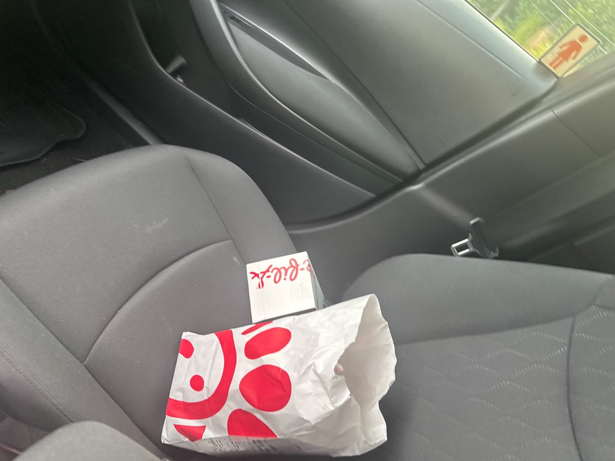 Got my girl in the passenger seat ❤️