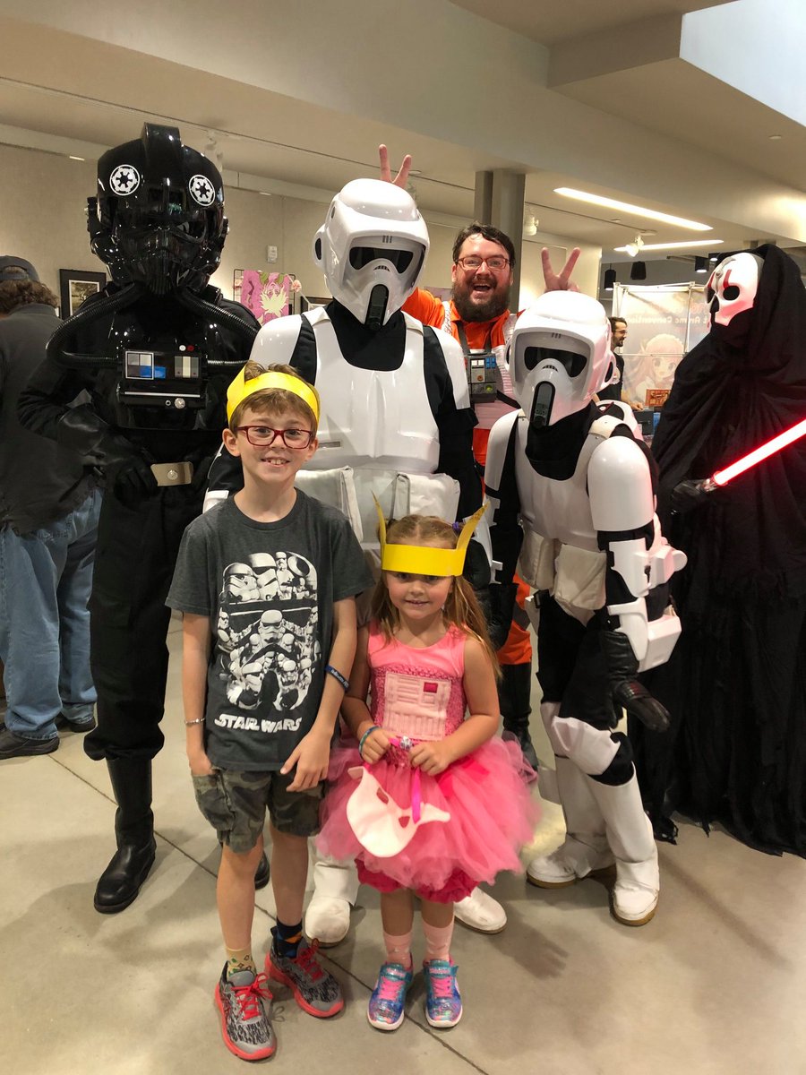 cobbcountygovt's tweet image. Geek out at MiniCon pop culture convention 10 a.m. - 5 p.m., Saturday, June 22, Sewell Mill Library (which is bigger on the inside- IYKYK), 2051 Lower Roswell Rd, Marietta. 
bit.ly/4ejOXfr
#cobbcounty #cobbparks #cobblibrary #fan #fandom #anime #manga #fantasy #scifi