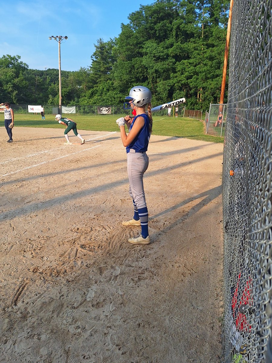 Pythons Softball tweet media