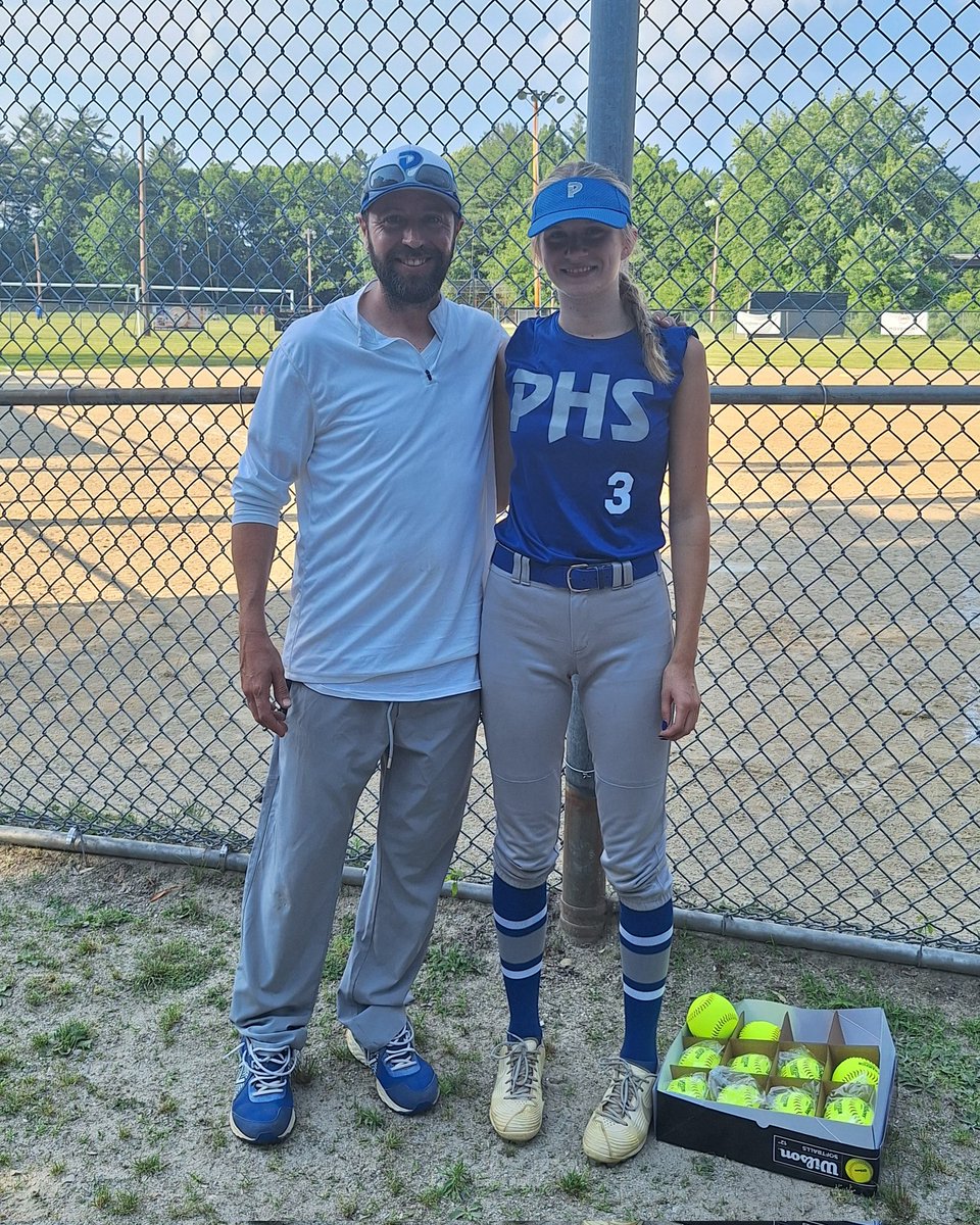 Pythons Softball tweet media