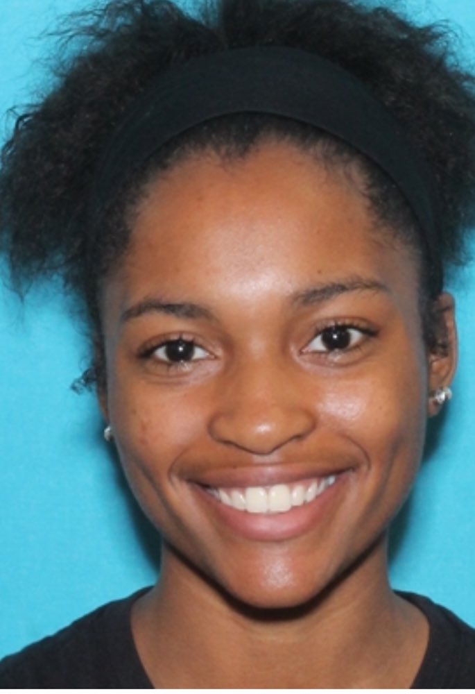 PhillyCrimeUpd's tweet image. PHILADELPHIA, Pa (June 18, 2024) - The Philadelphia Police Department is seeking the public’s assistance in locating missing person Kamera Golden. Kamera was last seen by her aunt on May 28, 2024, around 11 PM at her residence in the 500 block of North 56th Street.

Kamera is 24…