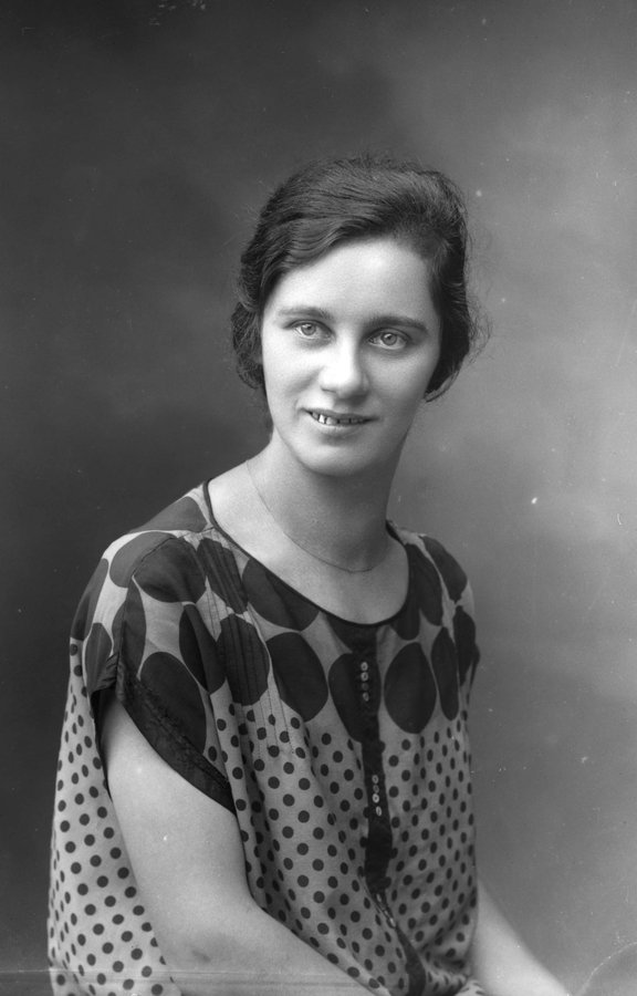 19 June 1899 | A German Jewish woman, Rosa Neumann, was born in Boedingheim. She emigrated to France.

In September 1942 she was deported from Drancy to #Auschwitz. She did not survive.