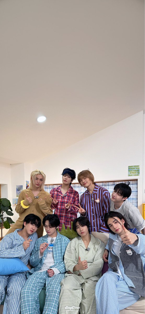 skz wallpapers tweet media