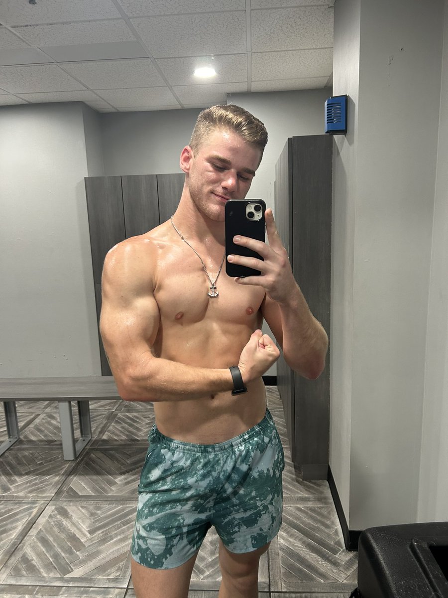 Jonathan Tylor- 28k tweet media