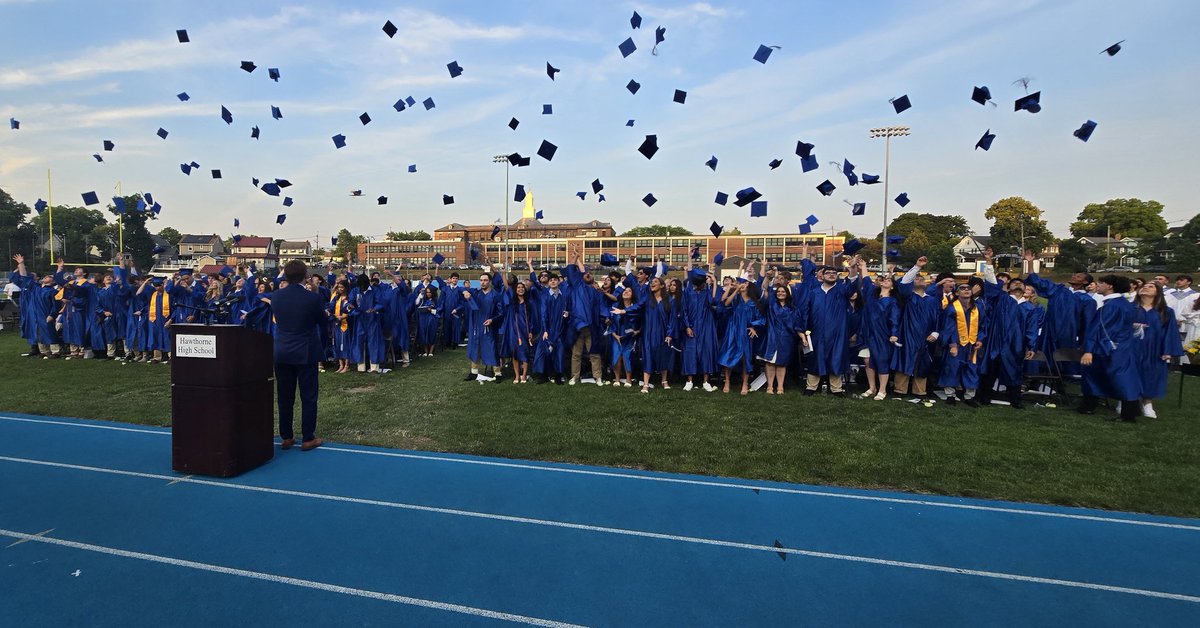 If you blink you might think it never happened. Congratulations to the Hawthorne High School Class of 2024!!! #gobears <a href="/HHSBears/">HHS Bears</a> <a href="/HHS_Principal22/">Kevin Pfister - HHS Principal</a> <a href="/rspirito11/">Dr. Richard A. Spirito</a>