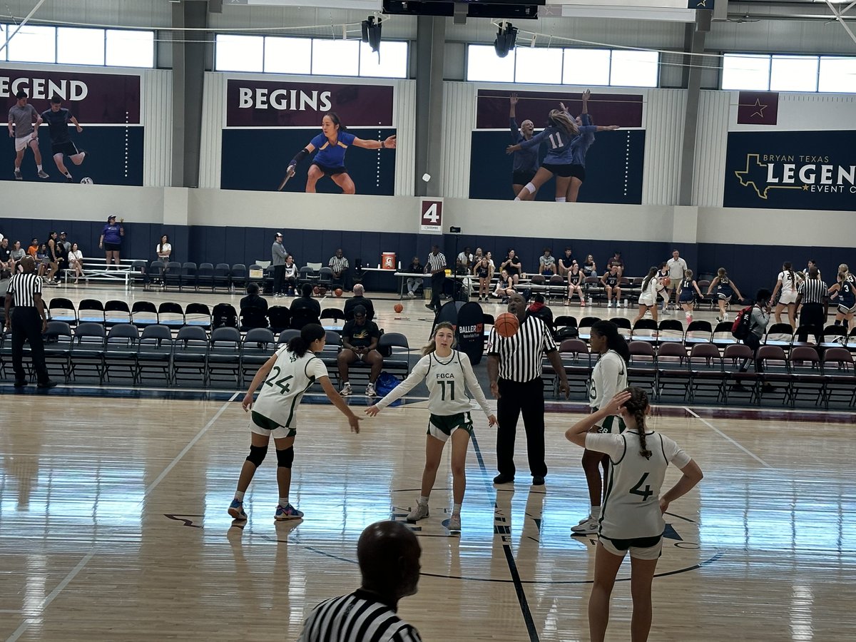 ZoeBell28's tweet photo. Had a great experience playing with my @fbcagbb teammates this weekend at the TABC showcase. Scored my first HS points, and learned a lot. Can't wait for this season! 🦅🏀 https://t.co/Sp8dSLAEL3