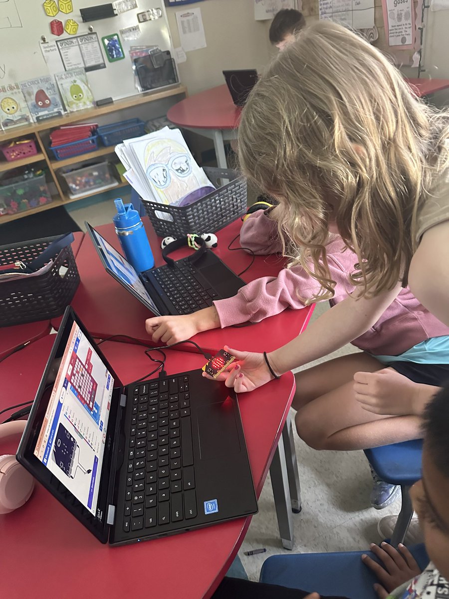 MrsCiampaClass's tweet image. Our code challenge for today: create a flashing heart and add a melody or sound to match. This was such a fun way to combine @microbit_edu and music 🎶 to our room. #ocsbCodes #ocsbArts @StEmilyOCSB