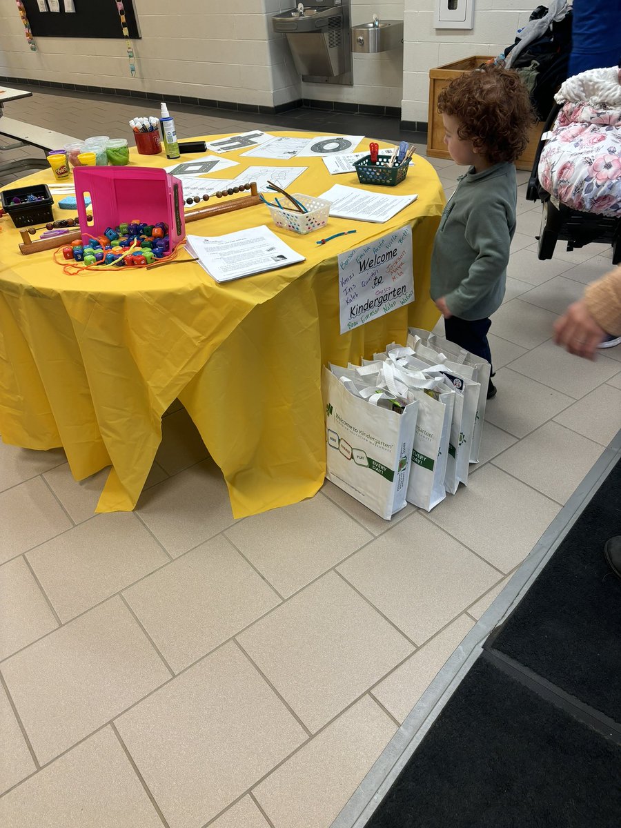 Week 37 at Muskoka Falls— We are so excited to welcome our newest school community members for a classroom visit— we are glad you are here!  

We look forward to your upcoming junior kindergarten year here at Muskoka Falls- Go Lightning’s⚡️⚡️
<a href="/TLDSB/">TLDSB</a> <a href="/CurriculumTldsb/">TLDSBCurriculum</a>