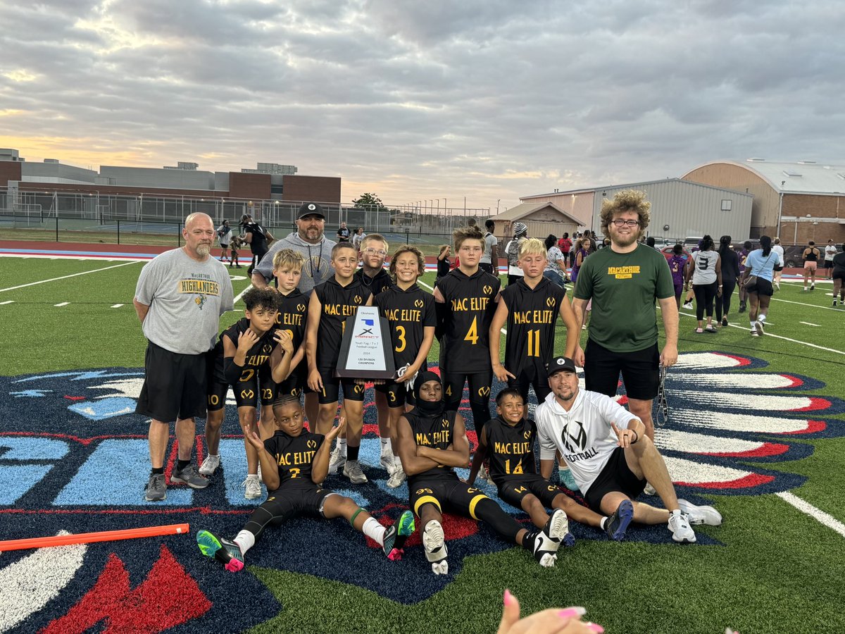 MacArthur Football tweet media