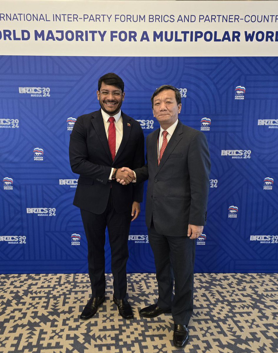 Sostuvimos importante reunión con Nguyen Tam Minh, Jefe Adjunto del Departamento Internacional del Comité Central del Partido Comunista de Vietnam, con quien hemos incrementado el intercambio interpartidistas en distintas áreas, elevando las relaciones al siguiente nivel.