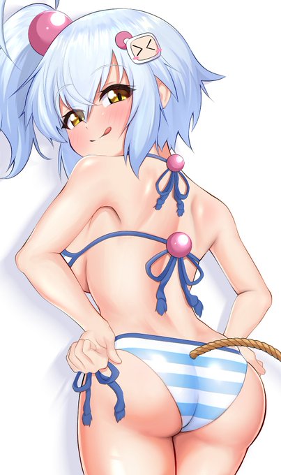 お尻で誘うシロちゃん 