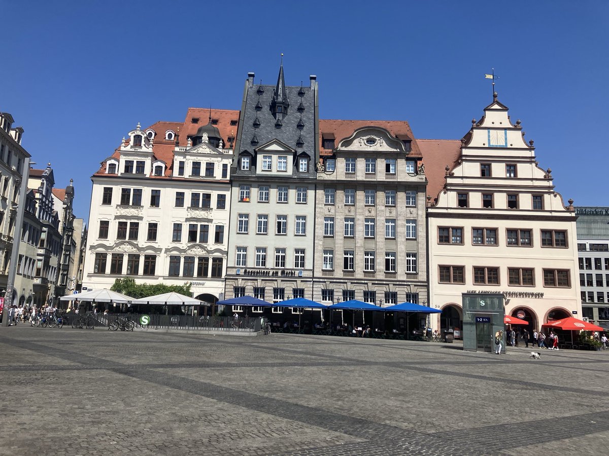 ⁦<a href="/maverickwhites/">Maverick Whites</a>⁩ Brief look at Leipzig, beautiful modern city, with character of the past. Not a single sight of a RB Leipzig shirt/fan in total contrast to Berlin where Hertha shirts were everywhere. Nice currywurst though 👍 #bewaryofredbull