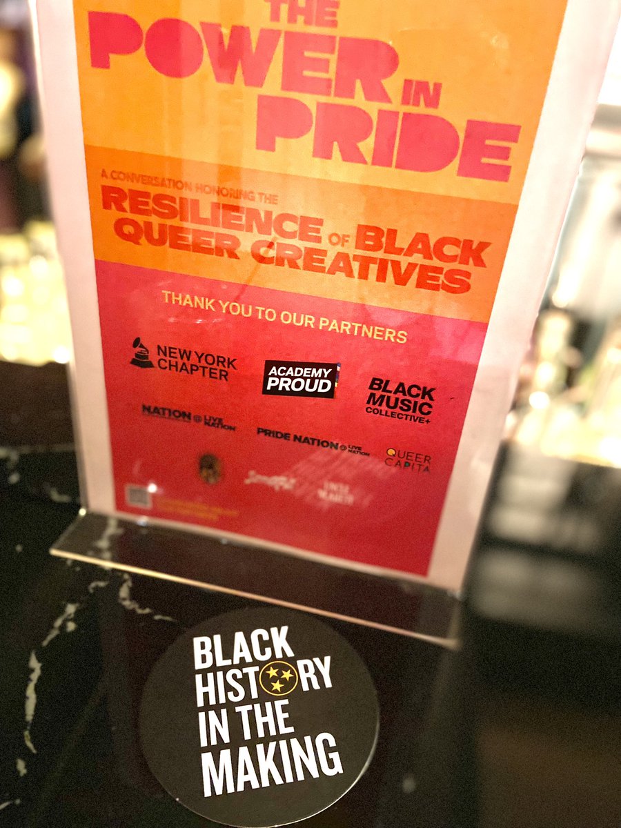 JeromeBrooksJr's tweet photo. The #NewYork #RecordingAcademy @RecordingAcad & #BlackMusicCollective had a Conversation on The Resilience of Black Queer Creatives #PrideNation #LiveNation @LiveNation @LiveNationNYC Panelists
#Aluna @alunaaa
#RyanButler
#TiffanyBriggsLow
#BryantVonWoodsonII https://t.co/ngnhXhas8y