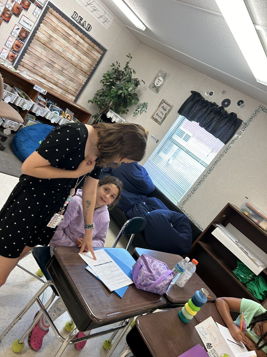 Melissa Desmond tweet media