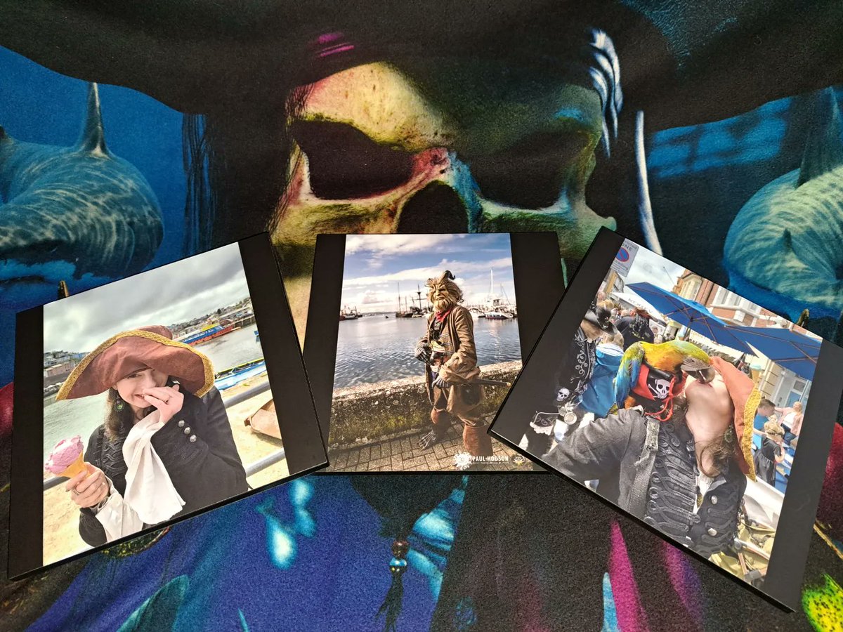 CrazyDisguise's tweet photo. #crazycaptain #reallifePirates #piracy #pirates #pirate #rum #pirateentertainer #pirateforhire #pirateuk #pirateparty #wenches #photshoots #photography #freeprintable #freeprint #freeprintables #freeprints #thebeast #bestcosplay #bestcostume
#piratesofthecaribbean https://t.co/mURODvyZQu
