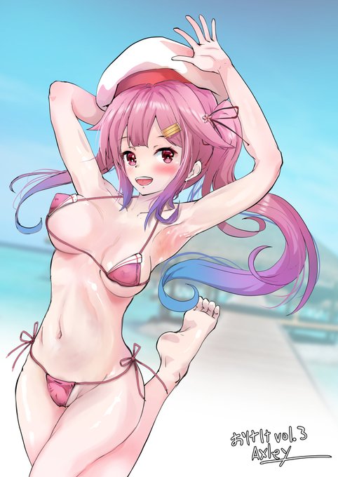 マイクロビキニ春雨ちゃん「可愛いですよね。エヘヘ…」 
 #くちくのおけけ 