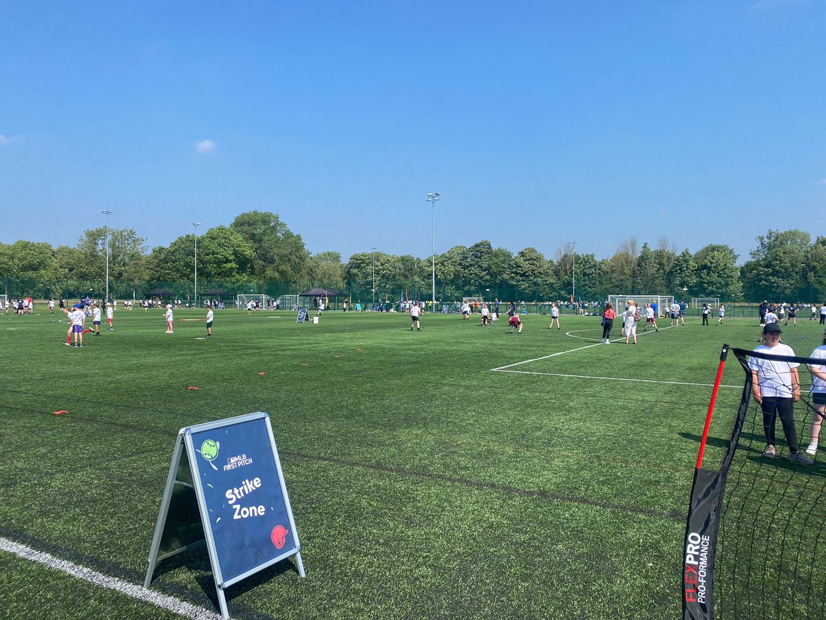 BaseballSoftball𝙐𝙆 tweet media