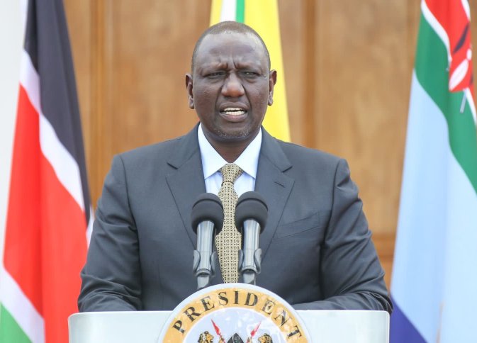JayneLem's tweet photo. BREAKING NEWS!!
The President William Ruto refuses to sign the finance bill!!
Tunafinya kufinya #citymortuary #ROADTOSTATEHOUSE Githurai #stopgithuraikilling
#RejectFinancelBill2024 
#RevolutionNowOrNever https://t.co/LifTscWJtb