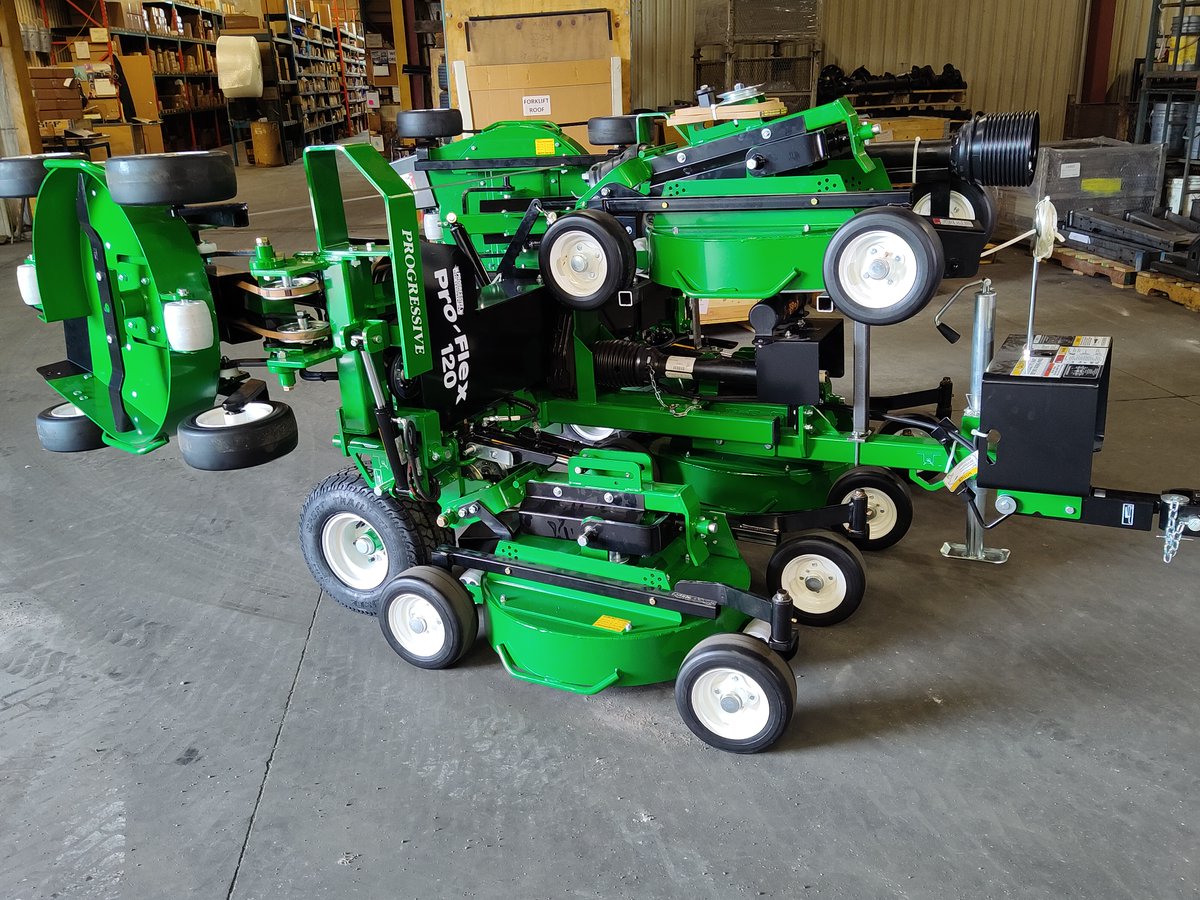 ProTurfMowers's tweet photo. Sending a load of (3) PR-15 contour roller and (1) PF-120 contour caster mower off to our valued dealer in CT #finchturf . Must be lots of rolling hills for this contouring team! https://t.co/9eWvunxV3v