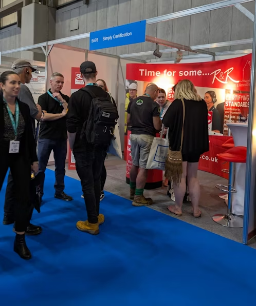 _SimplyLearning's tweet image. 🎉 Day 1 was a blast! Day 2 will be even better!

👷‍♀️ We&apos;re still here, ready to help you all with the training you and your company may need! 

Remember we&apos;re at stand 5A76!

#Installershow #Installershow