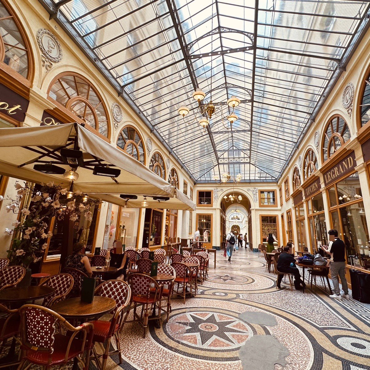 UixaY's tweet photo. 📍 Galerie Vivienne
#Paris https://t.co/A4Js2ACFwA