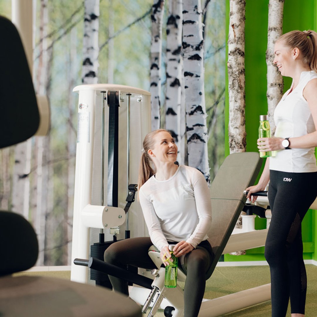 Miksi kesälläkin kannattaa jatkaa salitreenejä? Lue @kuntokeskusliikun kanssa toteutetusta blogista kesäisen salitreenin plussista ja vietä aktiivinen kesä.

eu1.hubs.ly/H09TM3Z0 

#smartum #liikuntaetu #kuntokeskusliikku #työhyvinvointi #hyvinvointi