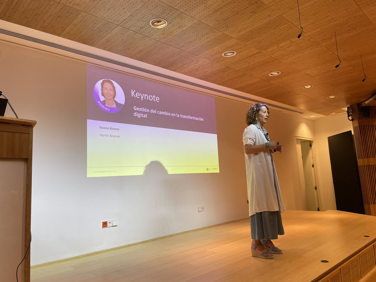 buildingSMART Spain (@buildingsmartsp) on Twitter photo Empezamos con la #Keynote sobre la Gestión del Cambio en la Transformación Digital con Noemí Álvarez de <a href="/martinbrainon/">Martin Brainon ®</a>
#AsambleaAnual #GestionDelCambio #TransformacionDigital Empezamos con la #Keynote sobre la Gestión del Cambio en la Transformación Digital con Noemí Álvarez de <a href="/martinbrainon/">Martin Brainon ®</a>
#AsambleaAnual #GestionDelCambio #TransformacionDigital