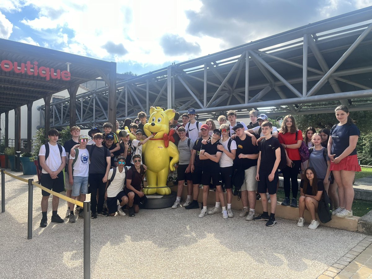 🇫🇷Year 10 Ardèche 2024🇫🇷

Live from the Haribo Museum