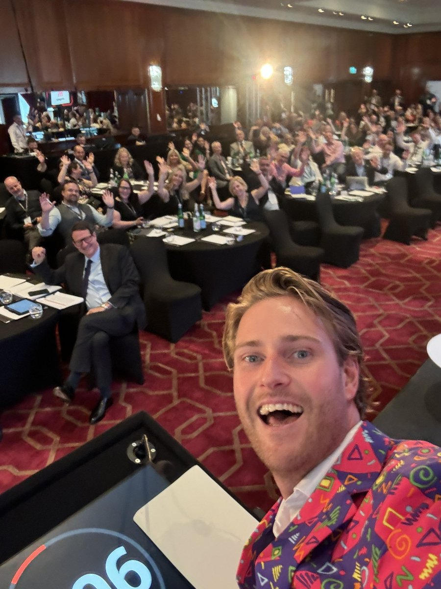 MagmaMathDaniel's tweet image. Day one at #MATPNSOUTH2024 was amazing! Both new and old faces, all of them engaged in developing education 🙌🙌
@MagmaMath @MATPartNet @thecircletrust #education #educationuk #apls #edtech #schoolimprovment