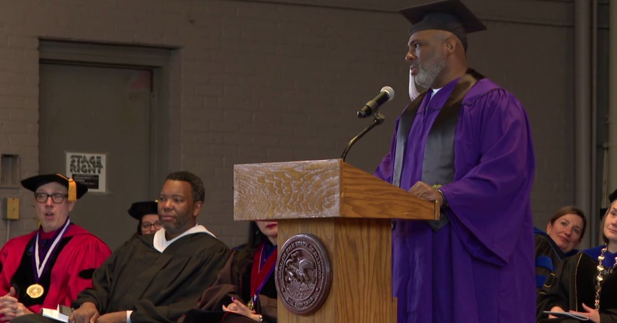 Chicago inmate dies before Stateville prison set to close cbsnews.com/chicago/news/c…