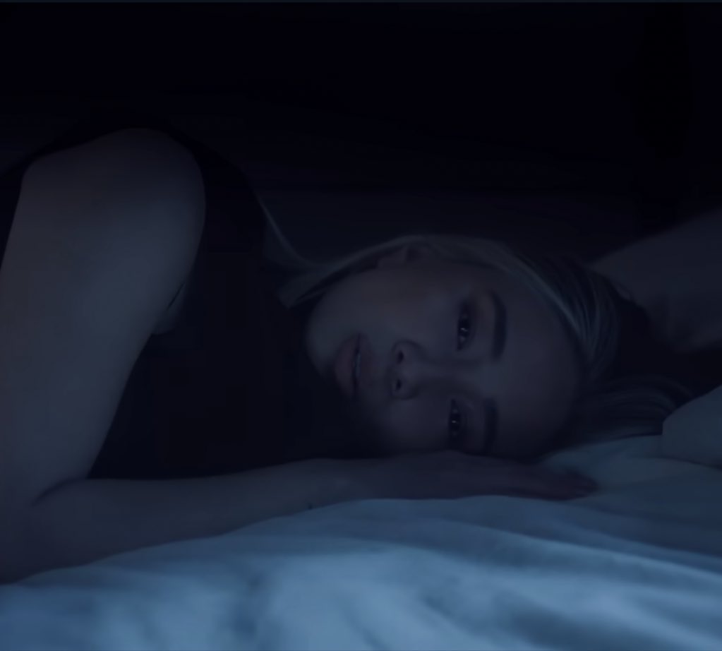 xavoous's tweet photo. from: every day is summertime with you, to: now i’m sleeping alone https://t.co/MWsvTNwY0R