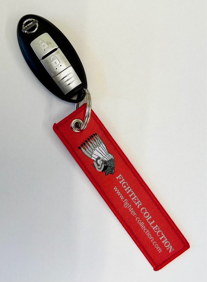 FriendsofTFC's tweet photo. TFC 'Remove Before Flight' key rings now available in our on line shop. https://t.co/IYySuJI5a5 https://t.co/ZzuhT1HL30