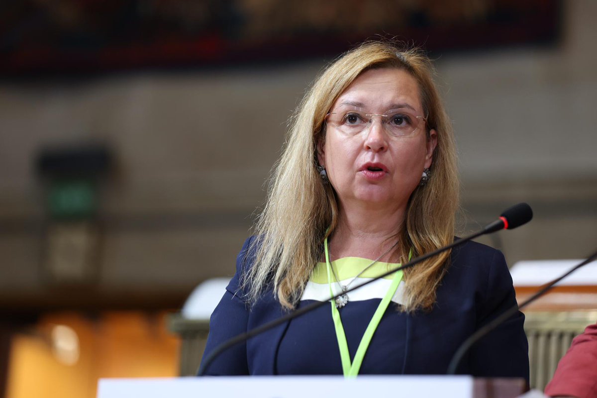 🤝Assemblée générale de l'#UCESIF

Félicitations au Conseil économique &amp; social de #Bulgarie qui nous rejoint ! 🇧🇬

<a href="/zroussinova/">Zornitsa Roussinova</a>, Présidente du Conseil économique &amp; social de la République de Bulgarie, est intervenue pour présenter les enjeux de son Conseil au sein de l'Union