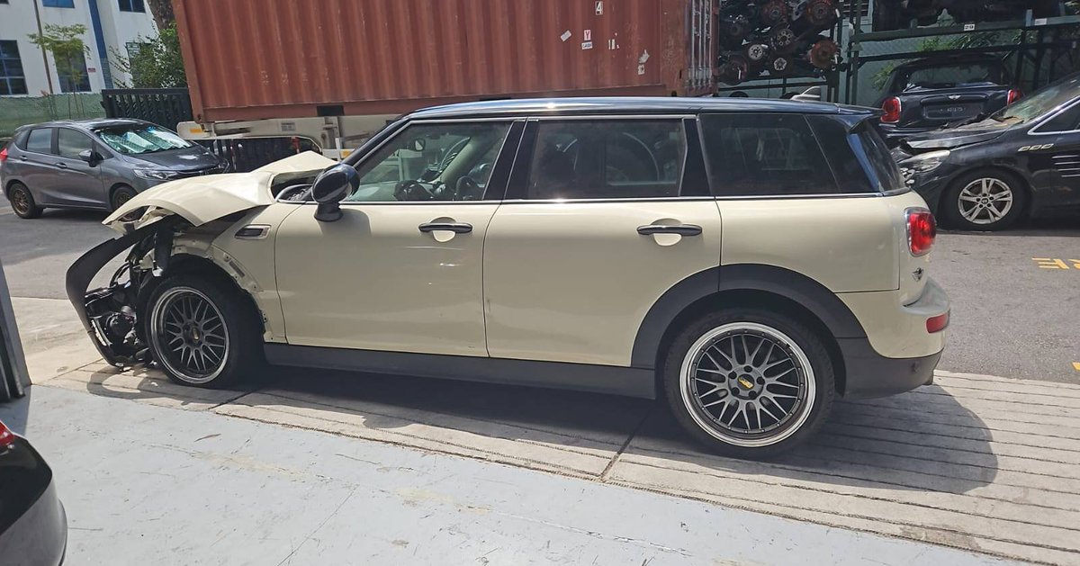 propelauto's tweet photo. #JustIn Mini Cooper F54 Clubman B38 car arrived for scrap at #PropelAuto 

Ping us &amp; Grab spares for your ride🤗🏎🏎

#MiniCooper #F54Clubman #CooperF54 #SGcar #Usedcar #PreOwnedcars #Singapore #AccidentalRepair #Workshop #MiniFans #MiniCooperSpares #GenuineParts #PropelStore https://t.co/7U1SPCFe8w